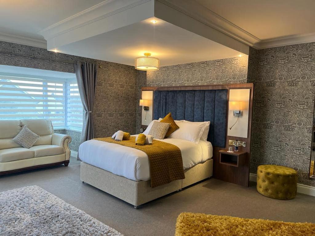 Kilmorey Arms Hotel Kilkeel Extérieur photo