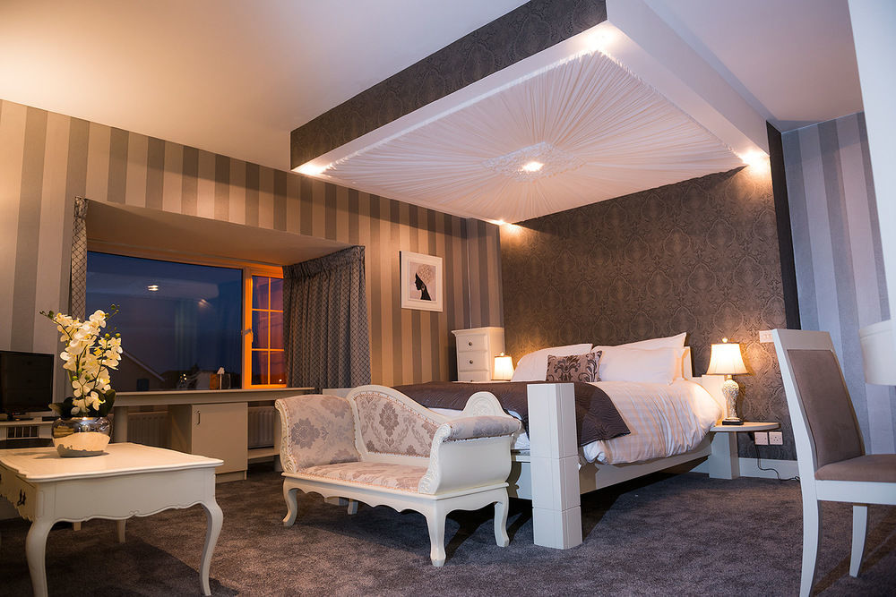 Kilmorey Arms Hotel Kilkeel Extérieur photo